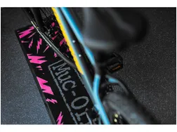 Trainer-matto Muc-Off Absorbent Bike Mat Black/Pink