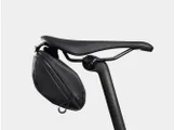 Sadelväska Trek Blendr 1 liter black