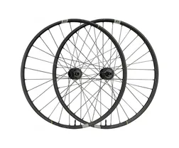 Kiekkosetti Crankbrothers 29" Synthesis E11 9/10/11 Speed SRAM/Shimano 6-pultti 15x110/12x148mm Carbon TLR musta