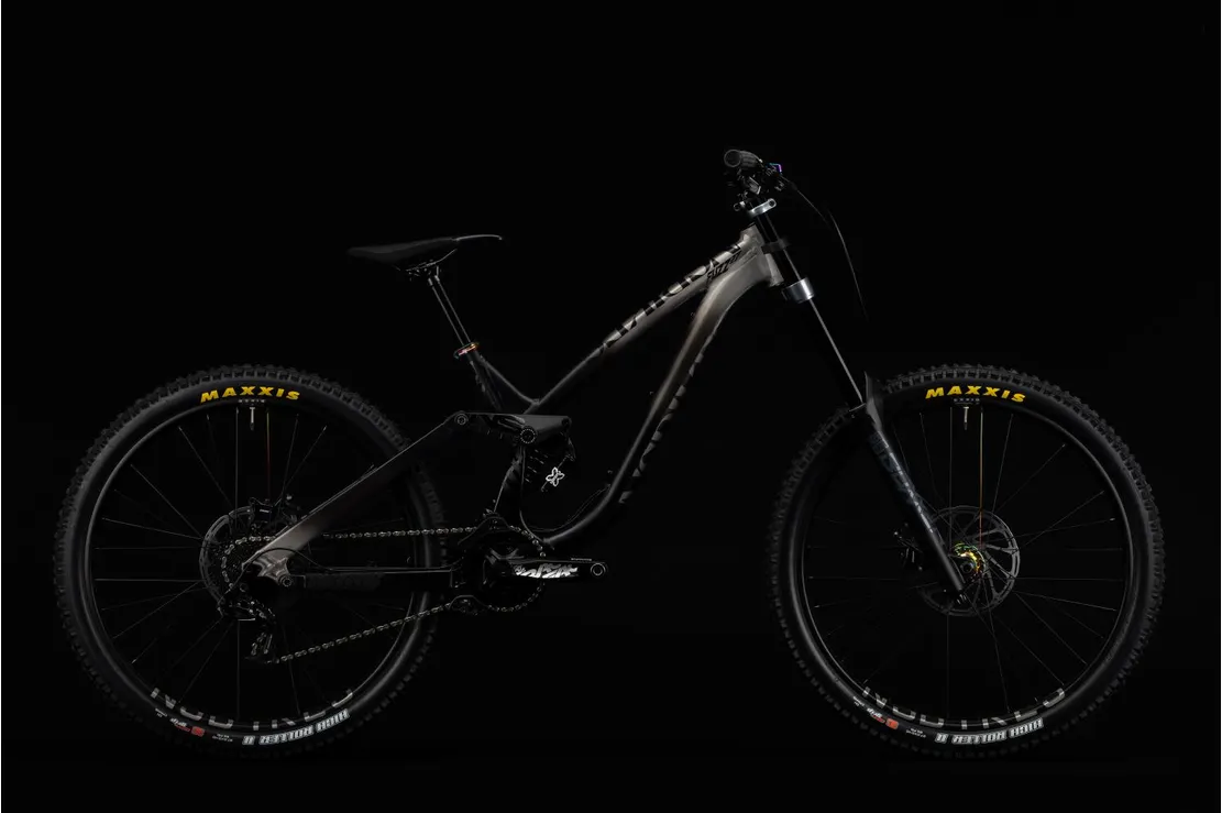 MTB NS Bikes Fuzz Vit/Svart Large