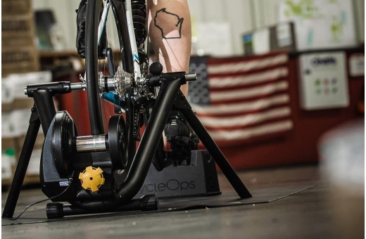 Saris m2 smart trainer zwift best sale
