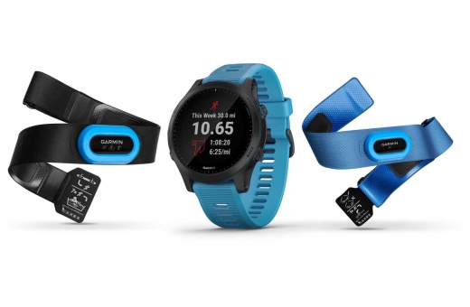 Traningsklocka Garmin Forerunner 945 TRI Bundle ink. pulsband bla Garmin Traningsklockor Garmin Elektronik Cykeltillbehor