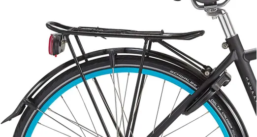 Utrustad med pakethållare, belysning, stänkskärmar och lås