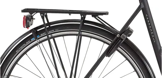 Utrustad med pakethållare, belysning, stänkskärmar och lås