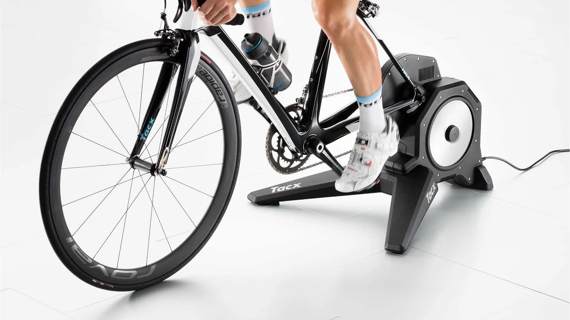 Drive Trainer Tacx Flux S Smart Trainer Stores Hot Smart Turbo